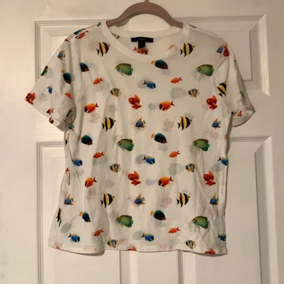 Forever 21 fish tee - Picture 1 of 3